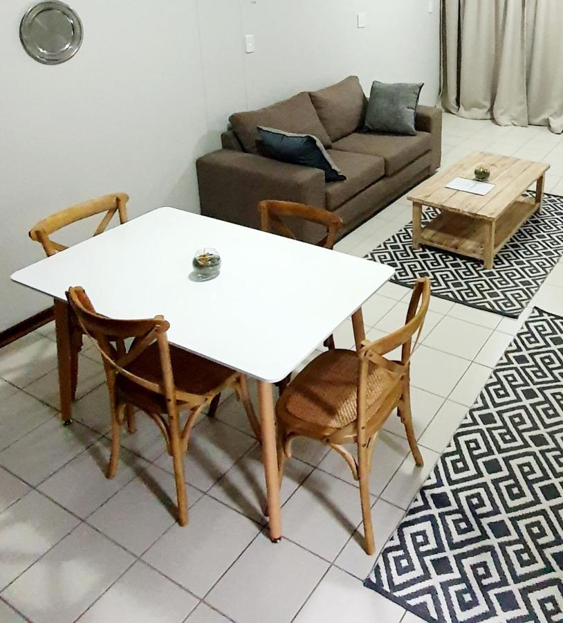 Laboria 102 & 103 Appartement Harrismith Buitenkant foto