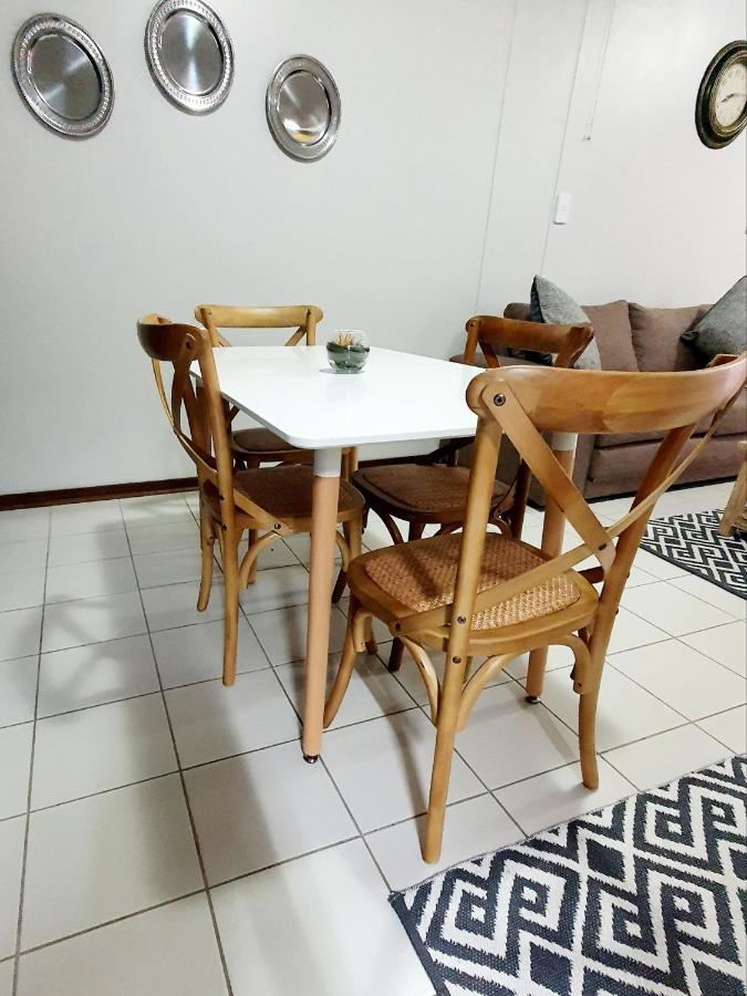 Laboria 102 & 103 Appartement Harrismith Buitenkant foto